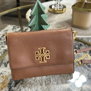 Tory Burch bag. Leather
